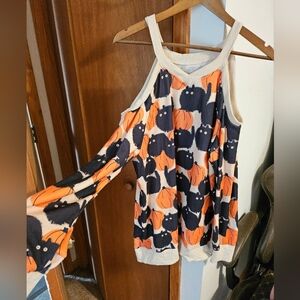 Scaredy-cat and pumpkin sweater